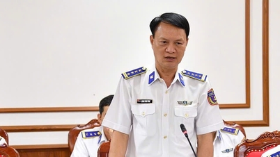 នាយករដ្ឋមន្ត្រី​តែងតាំង​អនុប្រធាន​ច្បាប់​ឆ្មាំ​សមុទ្រ​វៀតណាម