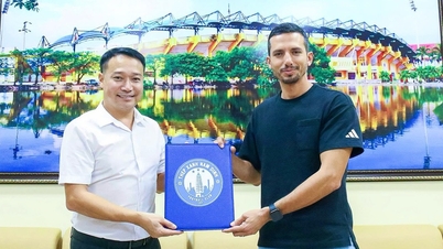 Clubul Nam Dinh are în mod neașteptat un nou antrenor portughez, domnul Vu Hong Viet este marele șef.