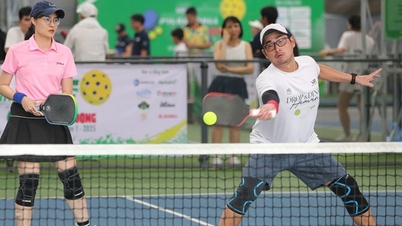 Pickleball değişimi, toplulukla paylaşım