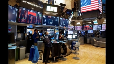 মার্কিন স্টক: উচ্চ মূল্যায়ন চাপ এবং বিনিয়োগকারীদের পরিবর্তন