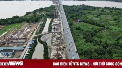 ホーチミン市-ロンタン-ダウザイ高速道路拡張の全景