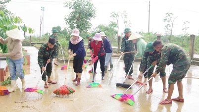 20 نوفمبر في المنطقة التي غمرتها الفيضانات: لا زهور ولا هدايا، والمعلمون مشغولون بتنظيف آثار الفيضانات