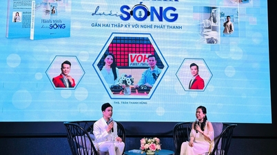 โชคชะตานำพาให้ Tran Thanh Hung ผันตัวมาเป็นพิธีกรรายการวิทยุ เพราะผิดหวังกับการเป็นนักร้อง