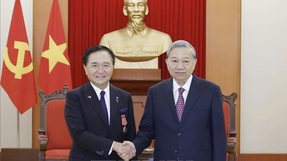 Genel Sekreter To Lam, Japonya'nın Kanagawa Eyaleti Valisini kabul etti