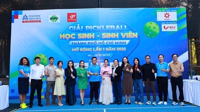 Près de 400 athlètes issus de 62 écoles participent au tournoi de pickleball étudiant ouvert de 2025.