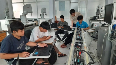 디지털 시대의 결정적 요소, 디지털 인적자원