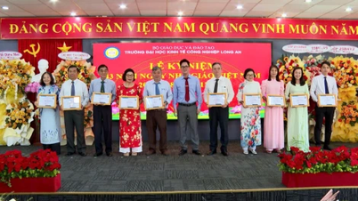 សាកលវិទ្យាល័យឧស្សាហកម្ម និងសេដ្ឋកិច្ចឡុងអាន បានផ្តល់វិញ្ញាបនបត្របញ្ចប់ការសិក្សាសម្រាប់ក្រុមទីពីរក្នុងឆ្នាំ 2025