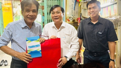 Những tình thân san sẻ với nhà thơ Lê Minh Quốc