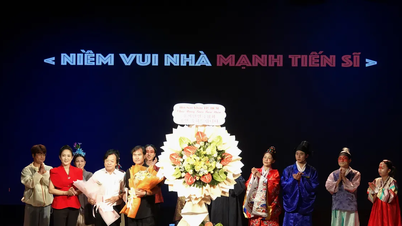 Fremføring av det koreanske skuespillet «Gleden i Doktor Manhs familie» i Ho Chi Minh-byen