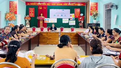 A Nong Tien Gyermekotthoni Nők 10 csoportot indítottak "Szülői nevelés a gyermekek átfogó fejlődéséért" címmel.