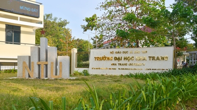 Uniwersytet w Nha Trang zezwolił studentom na naukę online od 17 do 22 listopada z powodu ulewnych deszczów