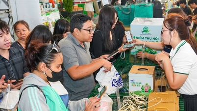 ده‌ها هزار بازدیدکننده جشنواره ویتنام سبز را «سبز» کردند