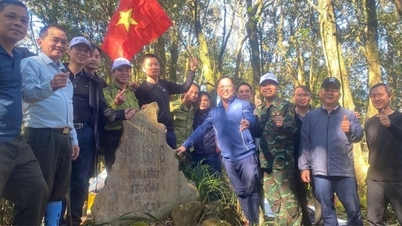 สำรวจเส้นทางป่าผจญภัยเกือบ 2 กม. เพื่อพิชิตยอดเขา Pu Luong ใน Thanh Hoa