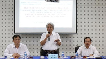 Förderung nationaler Werte und Humanressourcen für die nationale Entwicklung