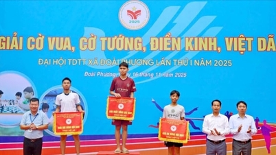 제1회 도아이푸옹 공동체 스포츠 페스티벌에서 흥미진진한 경쟁이 펼쳐졌습니다.