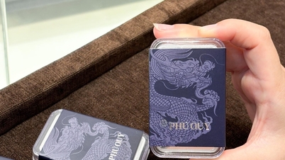 Giá bạc hôm nay 17/11/2025: Lo ngại giảm sâu xuống dưới mốc 50 USD/ounce