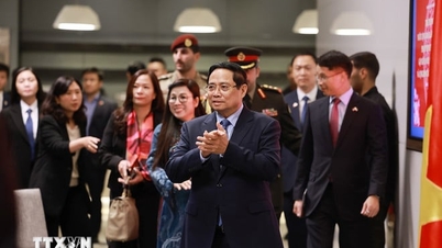 Prim-ministrul s-a întâlnit cu personalul Ambasadei și cu comunitatea vietnameză din Kuweit