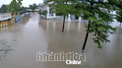De nombreuses localités et écoles ont annoncé que les élèves ne seraient pas en classe en raison des fortes pluies.