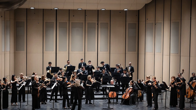 Skrz temnotu, abych přivítal světlo