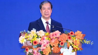 រដ្ឋមន្ត្រីក្រសួងអប់រំ និងបណ្តុះបណ្តាល៖ "គ្រូបង្រៀនក៏ត្រូវបង្ហាញការដឹងគុណចំពោះសង្គមដែរ"