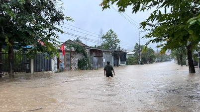 Комуна Кхань Вінь затоплена в багатьох місцях, рух транспорту перервано.
