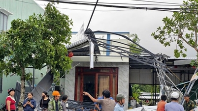 Lốc xoáy làm 4 người bị thương, 30 nhà bị tốc mái tại Đà Nẵng