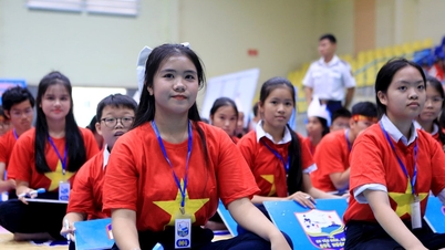 Gieo tình yêu biển đảo từ sân chơi học đường