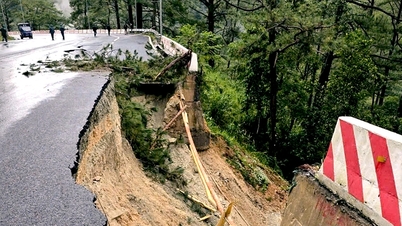 Jalan di Prenn Pass, Dalat, separuh jalan 'hanyut', risiko tanah longsor lebih lanjut