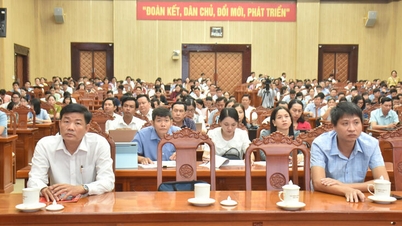 التدريب على العمل المكتبي المهني على مستوى القاعدة الشعبية