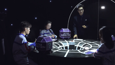 ការឌិកូដភាពទាក់ទាញនៃសកលលោកនៃប្រាក់