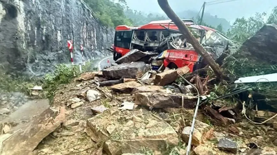 Срочно ликвидировать последствия оползня на перевале Кханьле