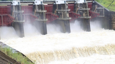 Aliran limpahan takungan hidroelektrik di lembangan Sungai Serepok