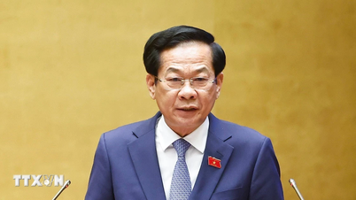 وقع رئيس مجلس الوزراء قراراً باستكمال عضوية مجلس المحاكاة والمكافأة المركزي.