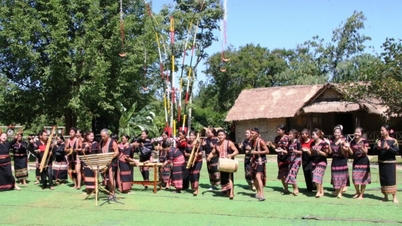 مکانی که رنگ‌های فرهنگی ۵۴ گروه قومی در آن تلاقی می‌کنند