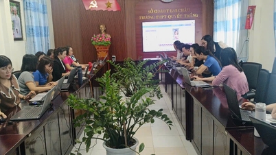 Formação em Tecnologias da Informação - aplicação da inteligência artificial (IA) no ensino e na gestão escolar para gestores e professores.