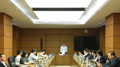 ຕ້ອງການແຜນທີ່ເສັ້ນທາງ ແລະການທົດລອງເພື່ອນຳໃຊ້ປຶ້ມສຸຂະພາບເອເລັກໂຕຣນິກສຳລັບປະຊາກອນທັງໝົດ