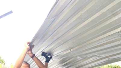 ارتش و پلیس فوراً به مردم کمک می‌کنند تا بر عواقب گردبادها غلبه کنند.