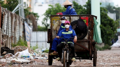 Bãi rác Đa Phước không nhận ban ngày, TP.HCM đối mặt rác tồn mỗi ngày