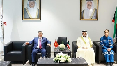 Statsminister Pham Minh Chinh besøker Al-zour petrokjemiske kompleks og samarbeider med Kuwait Fund