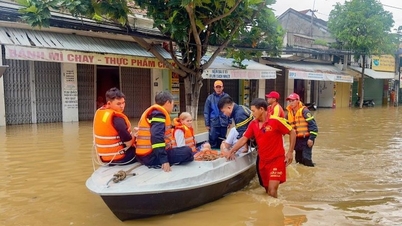 De fortes pluies continuent de s'abattre sur de nombreuses provinces et villes du centre du pays.