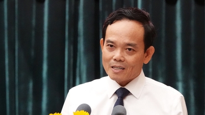 Tran Luu Quang 장관은 지역 및 공동체 지도자들이 문제를 논의하기 위해 문자 메시지를 보낼 것을 기대합니다.