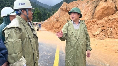 Khanh Hoa: Urgent meeting to respond to landslides and widespread flooding
