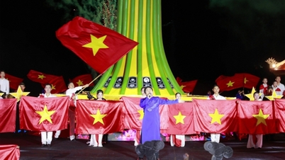 เพื่อป้องกันไม่ให้เนื้อเพลงหลุดออกจากวงโคจรทางวัฒนธรรม