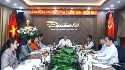 150 „tűzhordozó” tiszteletére