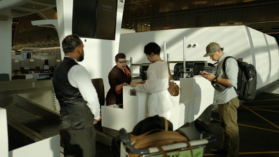 כמה יפה שדה התעופה הבינלאומי החדש של איחוד האמירויות הערביות עם טיסות ישירות להאנוי?