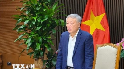 Focus on ethnic minority areas - the 'poor core' of the country