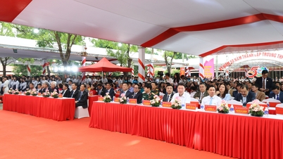 Mengiringi Petrovietnam dalam menderma bilik latihan STEM di wilayah Thanh Hoa - mempromosikan inovasi dan pembangunan pendidikan