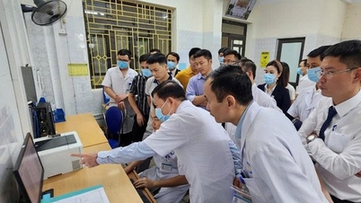 Läkarundersökning i 4.0-eran på Hoa Binh General Hospital och vändpunkten med Viettels elektroniska patientjournaler