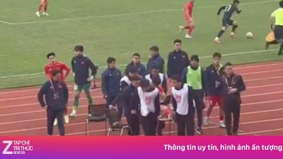 Ван Труонг отримав травму та покинув поле на ношах.