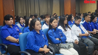 Construyendo una generación de jóvenes vietnamitas: pensamiento digital, cultura digital, capacidad de integración global